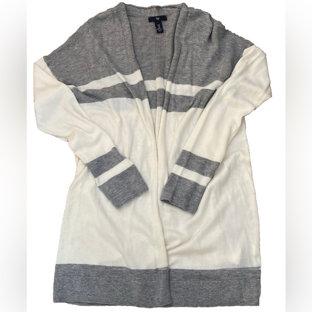 GAP Women’s Cardigan Open Front Knit Sweater Cream Gray Size Medium